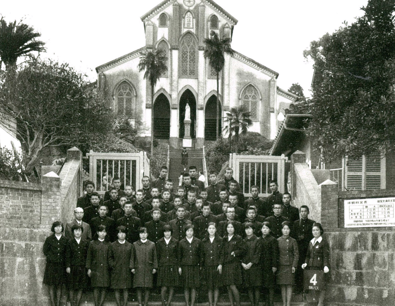 10回生 修学旅行大浦天主堂（1970年）