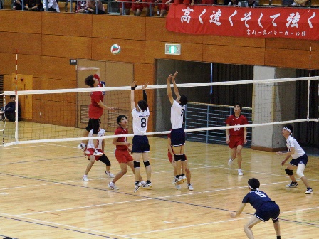 17_0430_Men's volleyball_02.jpg
